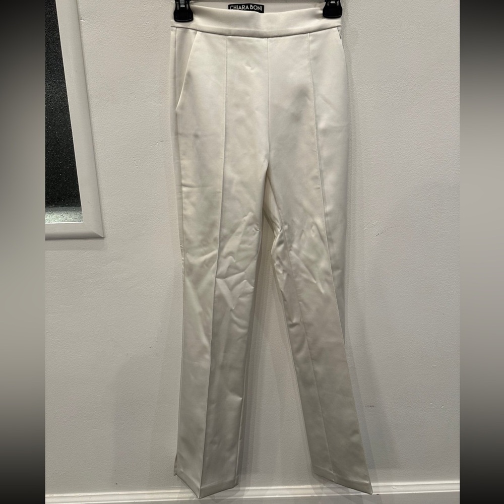 Chiara Boni White Straight Leg Pants